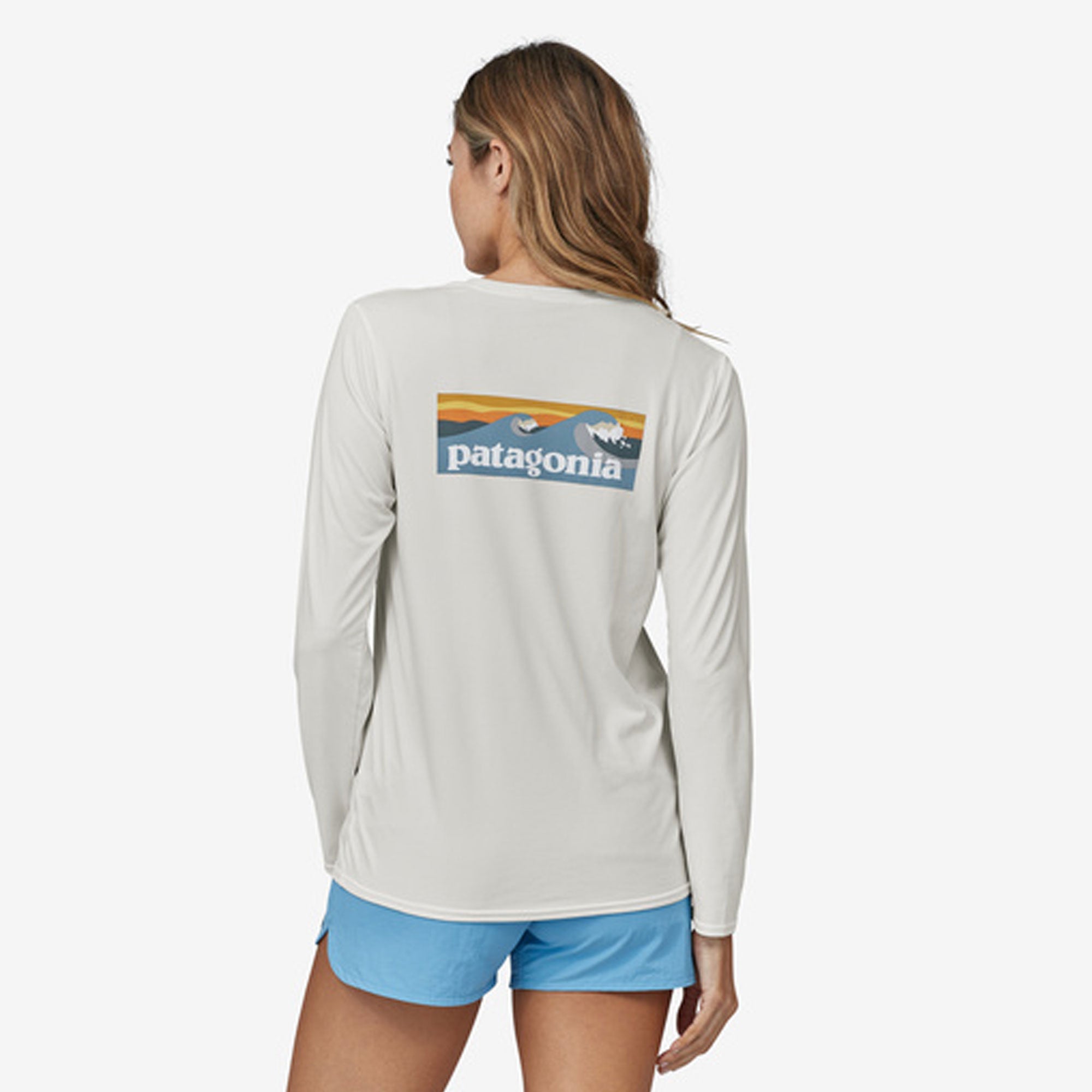 LS Cap Cool Daily Graphic Shirt Womens-Waters - Boardshort Logo Light Plume Grey: White